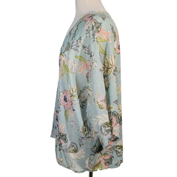 Metaphor Floral Top Size XL - Picture 2 of 6